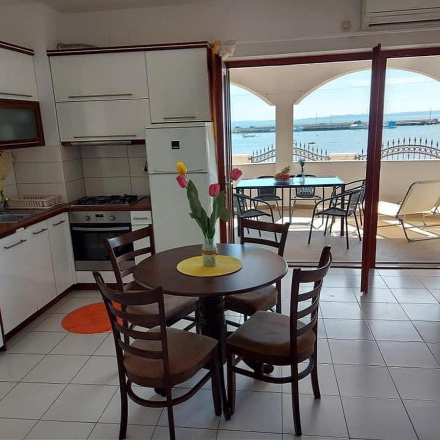 Apartments Hrestak ปริฟลากา ภายนอก รูปภาพ