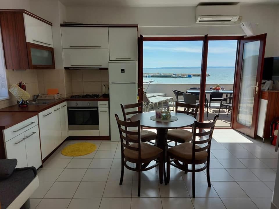 Apartments Hrestak ปริฟลากา ภายนอก รูปภาพ