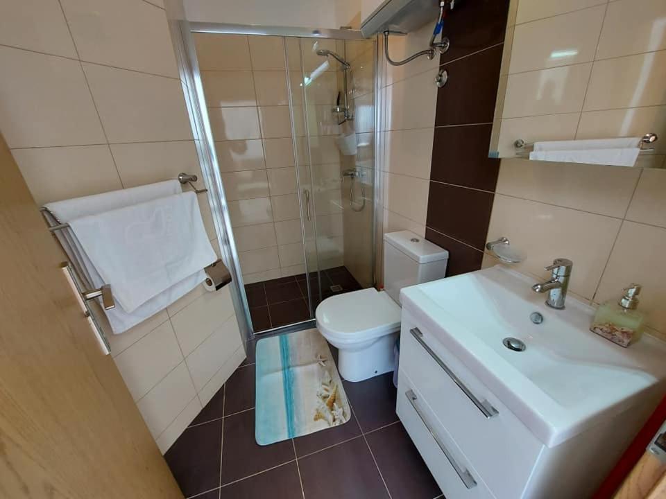 Apartments Hrestak ปริฟลากา ภายนอก รูปภาพ